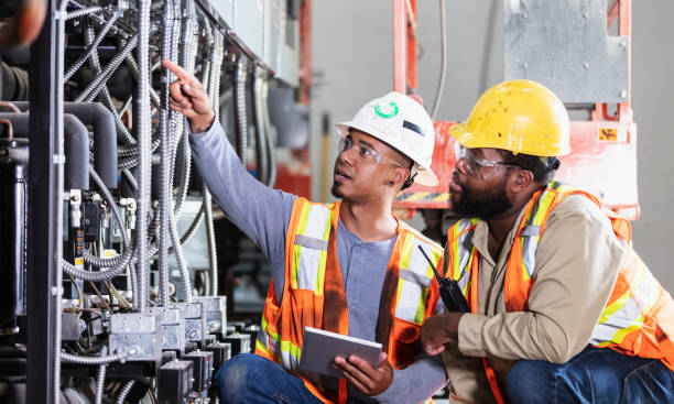 Best Emergency Electrical Repair  in Urbancrest, OH